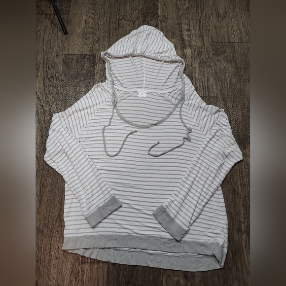 Shimera Gray and White Striped Hooded Top Size XL - Picture 2 of 9
